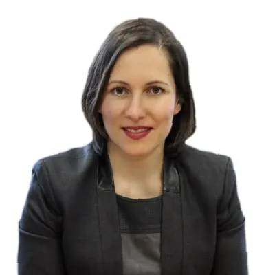 Dr. Burcu Aydın'ın portresi